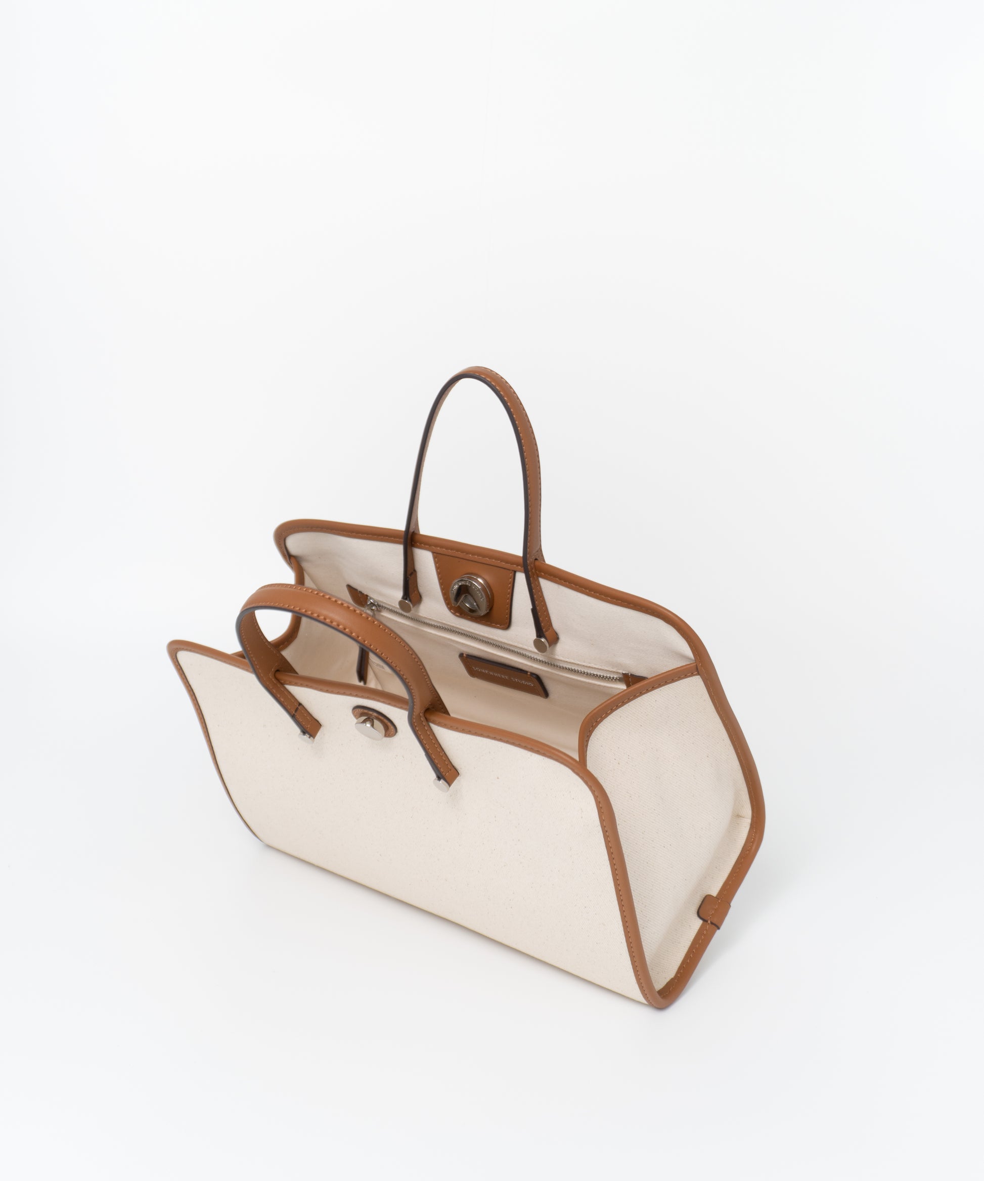PLAZA-HAND / S-004