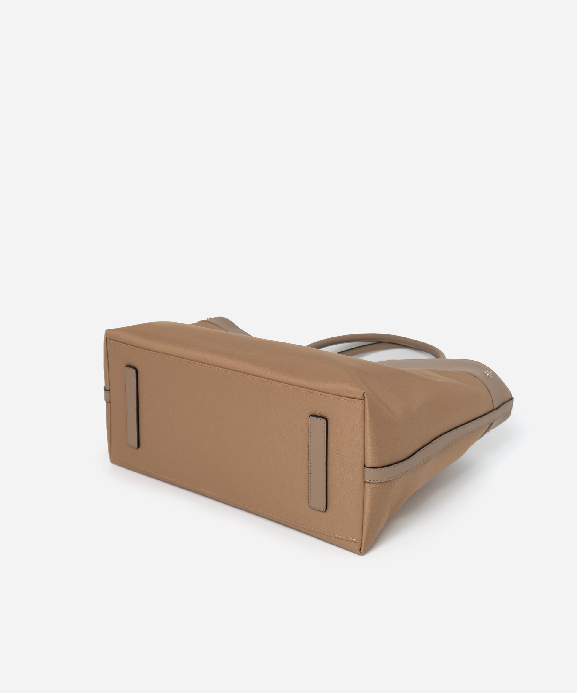 PORT-TOTE / S-006